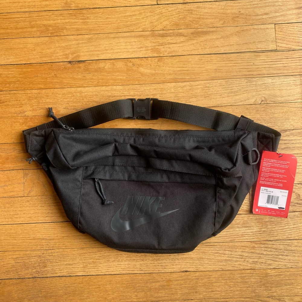 Nike Black Men's Belt Bag